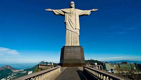 Elevators are Back in Operation to Reach the Feet of Christ the Redeemer