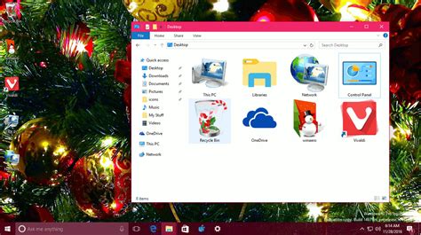 Christmas Theme 2016 for Windows 10