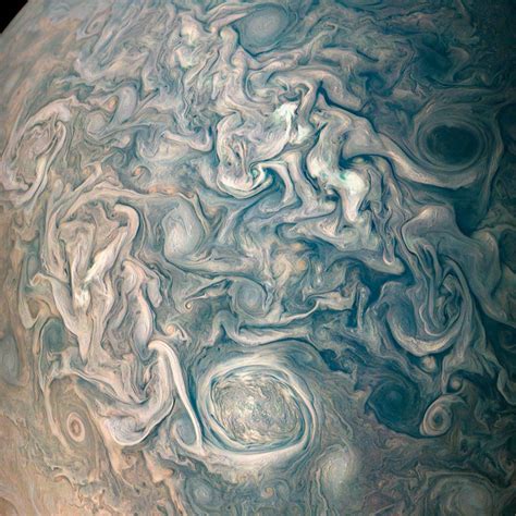 NASA's Juno Spacecraft Views Chaotic Clouds of Jupiter