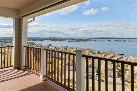 Single Level Condominium At The In Tiverton, Rhode Island, United States For Sale (12608047)