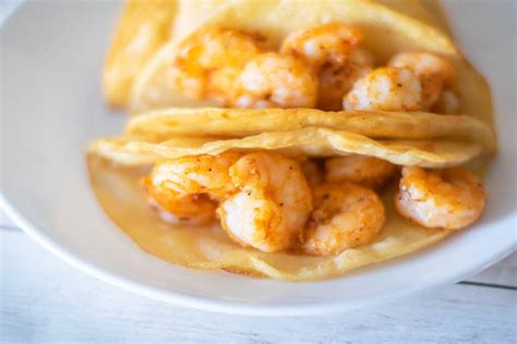 Tacos de Camaron (Shrimp Tacos) - Thrift and Spice