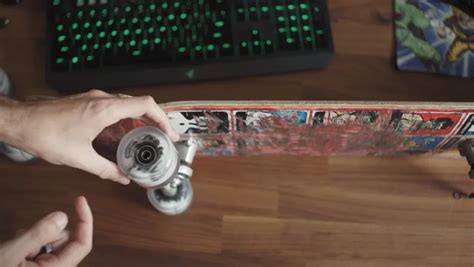 Can You Put Cruiser Wheels On A Regular Skateboard? (Guide)