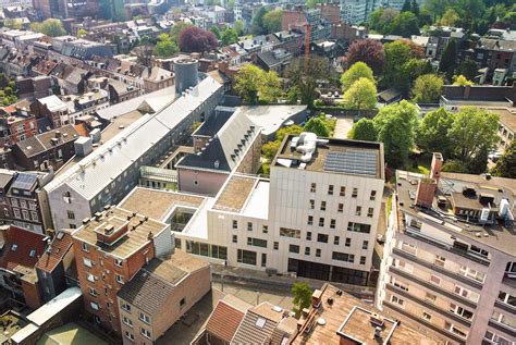 Le nouveau #bâtiment de l'école HEC a été inauguré hier