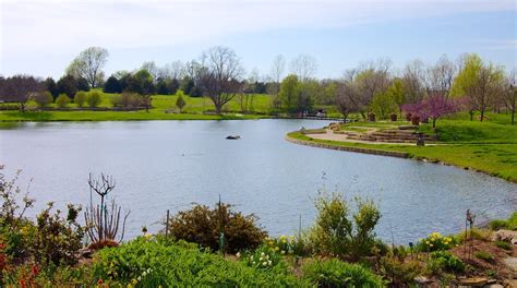 Overland Park Arboretum and Botanical Gardens Tours - Book Now | Expedia