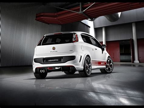 Abarth Punto Evo Wallpapers