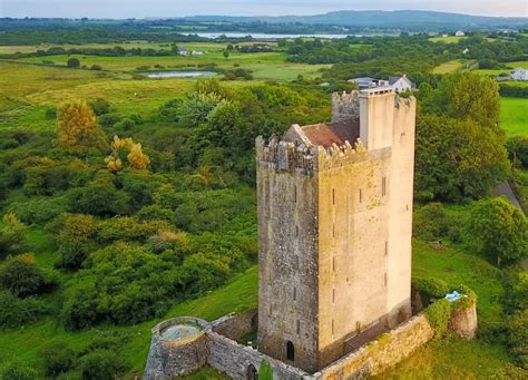 5 Breathtaking Irish Castles You Can Stay In With Airbnb