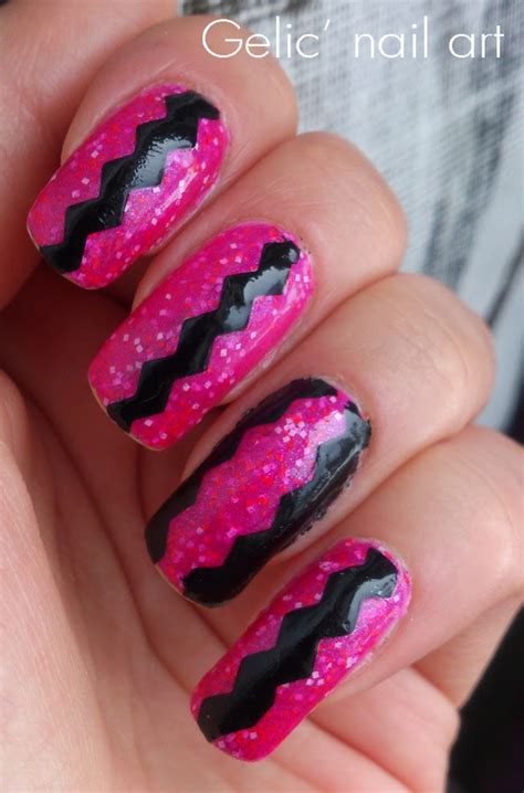 Gelic' nail art: Zig zag nail art