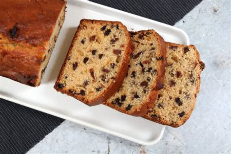 Easy Mincemeat Loaf Cake Recipe - What the Redhead said