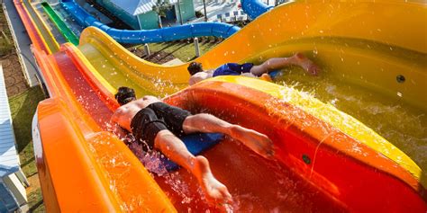 9 Best Outdoor Water Park Resorts in the U.S. | Family Vacation Critic