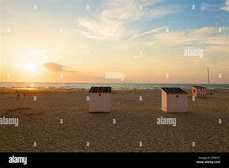 Ostend Beach, Ostend, Belgium Stock Photo - Alamy