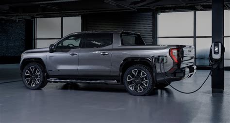 2024 GMC Sierra EV Denali Edition 1 shown off, with its 400-mile range