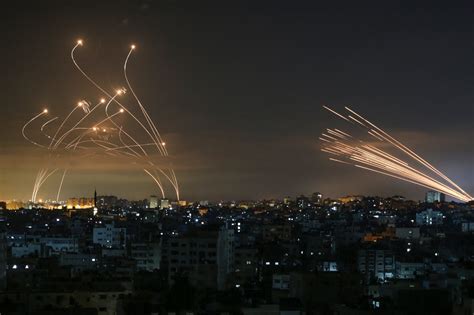 Hamas Rockets Threaten Israel’s Commercial Air Traffic