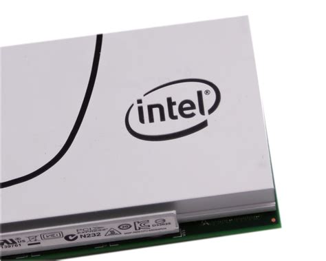 Intel 750 PCIe SSD (1.2TB) Review - Unprecedented Performance for Under $1 Per GB! | Technology X