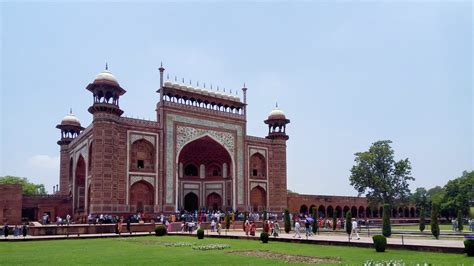 Entrance gate of Taj Mahal - Free Image by Nilesh Thonte on PixaHive.com