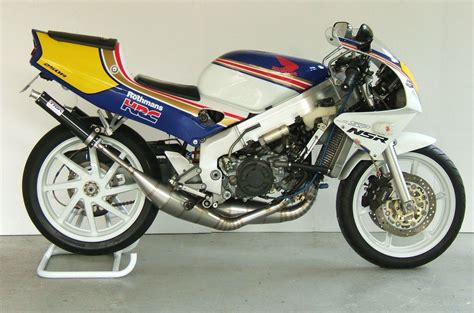 Set exhausts side by side stainless steel, Honda NSR250 MC28 – Clasic Bike Obsession