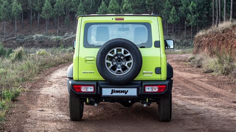 Suzuki Jimny 2023