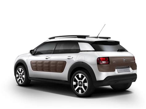 Citroen C4 Cactus unveiled with roof-mounted airbag Image 226846