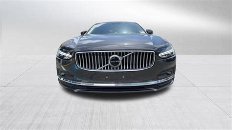 New 2023 Volvo S90 For Sale at Volvo Cars Bellevue | VIN: LVY062MAXPP325181