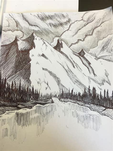 #mountains #drawing #artdrawingsbeautiful | Croquis de paysage, Dessin paysage, Dessin au crayon