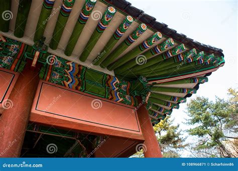 Architecture of South Korea. Stock Image - Image of korean, roof: 108966871