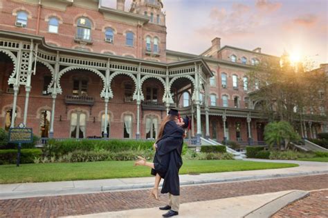 E & L Graduation Photos, University of Tampa {Tampa Graduation Photographer} - Shannon Renee ...