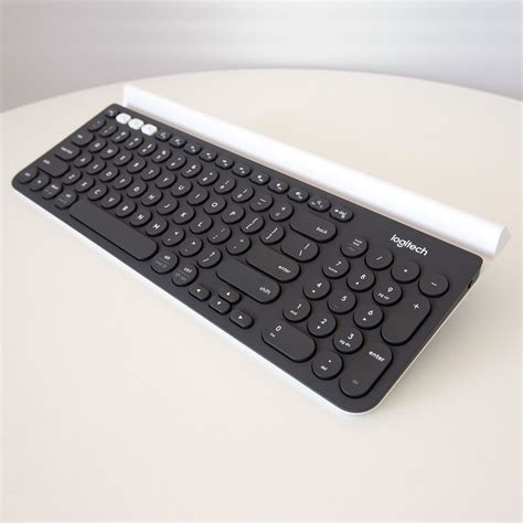 Logitech K780 Multi-Device Wireless Keyboard: A Wireless Keyboard that Multitasks