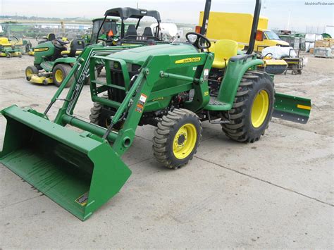 2011 John Deere 3038E Tractors - Compact (1-40hp.) - John Deere MachineFinder