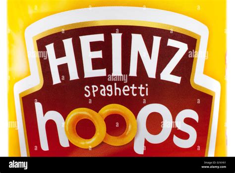 Heinz spaghetti hoops tin hi-res stock photography and images - Alamy