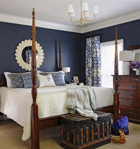 17 Distinctive Ways to Decorate with Blue Walls in Every Shade