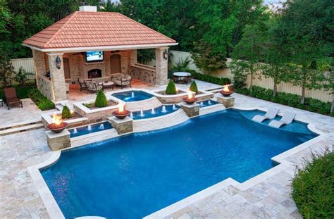 34 Fabulous Backyard Pool Landscaping Ideas You Never Seen Before - HMDCRTN