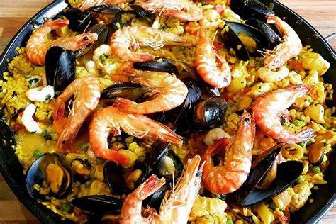 Spanish Seafood Paella - Rimmers Recipes