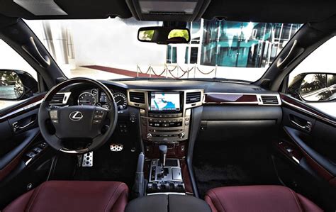 2020 Lexus LX 570 interior - 2021 and 2022 New SUV Models