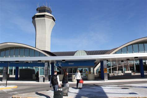 Parking At St Louis Airport | Walden Wong