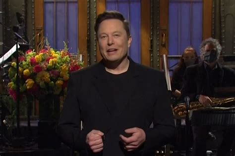 Elon Musk Reveals He Has Asperger's Syndrome During 'SNL' Debut