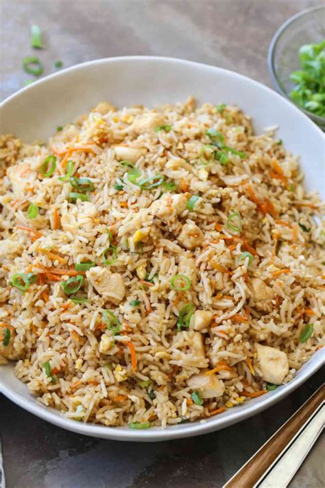 Easy Chicken Fried Rice Recipe - Valentina's Corner