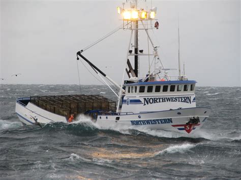 alaskan fishing resorts: Alaskan Crab Boat