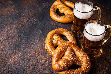 Premium Photo | Beer and pretzels. oktoberfest concept