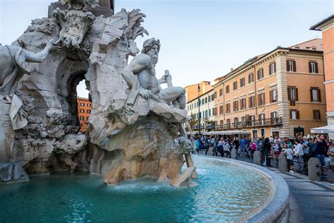 Walking tour of the Spanish Steps, Trevi and Pantheon | musement