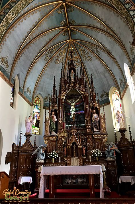 Home of the Painted Churches -- Schulenburg, Texas | Golden Country Cowgirl