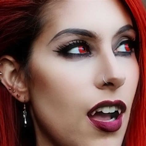 Vampfangs.com: Red Vampire Contact Lenses