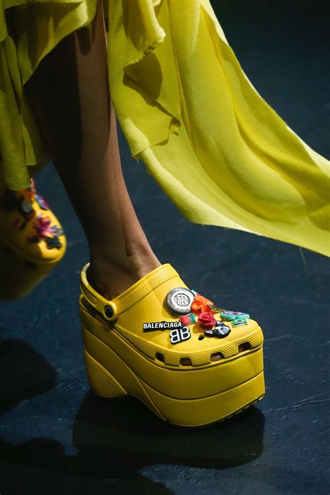 Balenciaga Shows Jibbetz-Covered Platform Crocs Clog On Spring '18 Runway