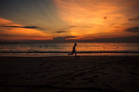 HD wallpaper: silhouette photo of person running near the shore, beach, kid | Wallpaper Flare