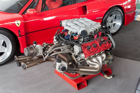 Ferrari F40 Engine