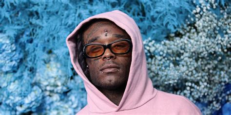 Lil Uzi Vert's Forehead Diamond Was Ripped Out by Fans - PAPER Magazine