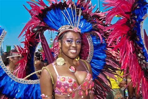 Spicemas: The Marvelous Grenada Carnival Awaits | Sandals