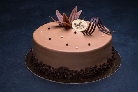 Parisian Chocolate Cake Round – Porto's Bakery