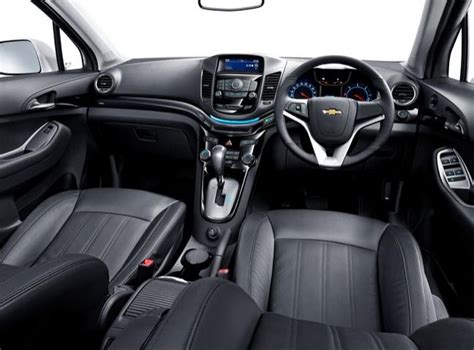 Chevrolet orlando interior photos