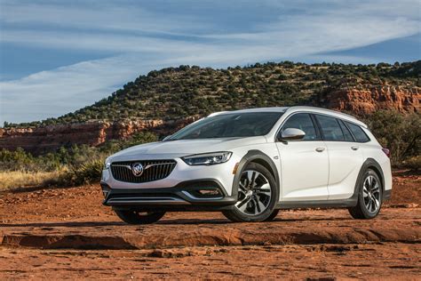 10 Reasons Wagons Including the Buick Regal TourX Are Badass, As If You ...