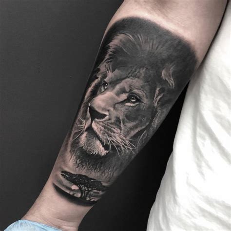 Lion Grey Tattoo