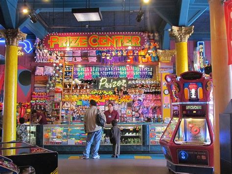 Prize Center | Arcade room, Amusement park, Arcade